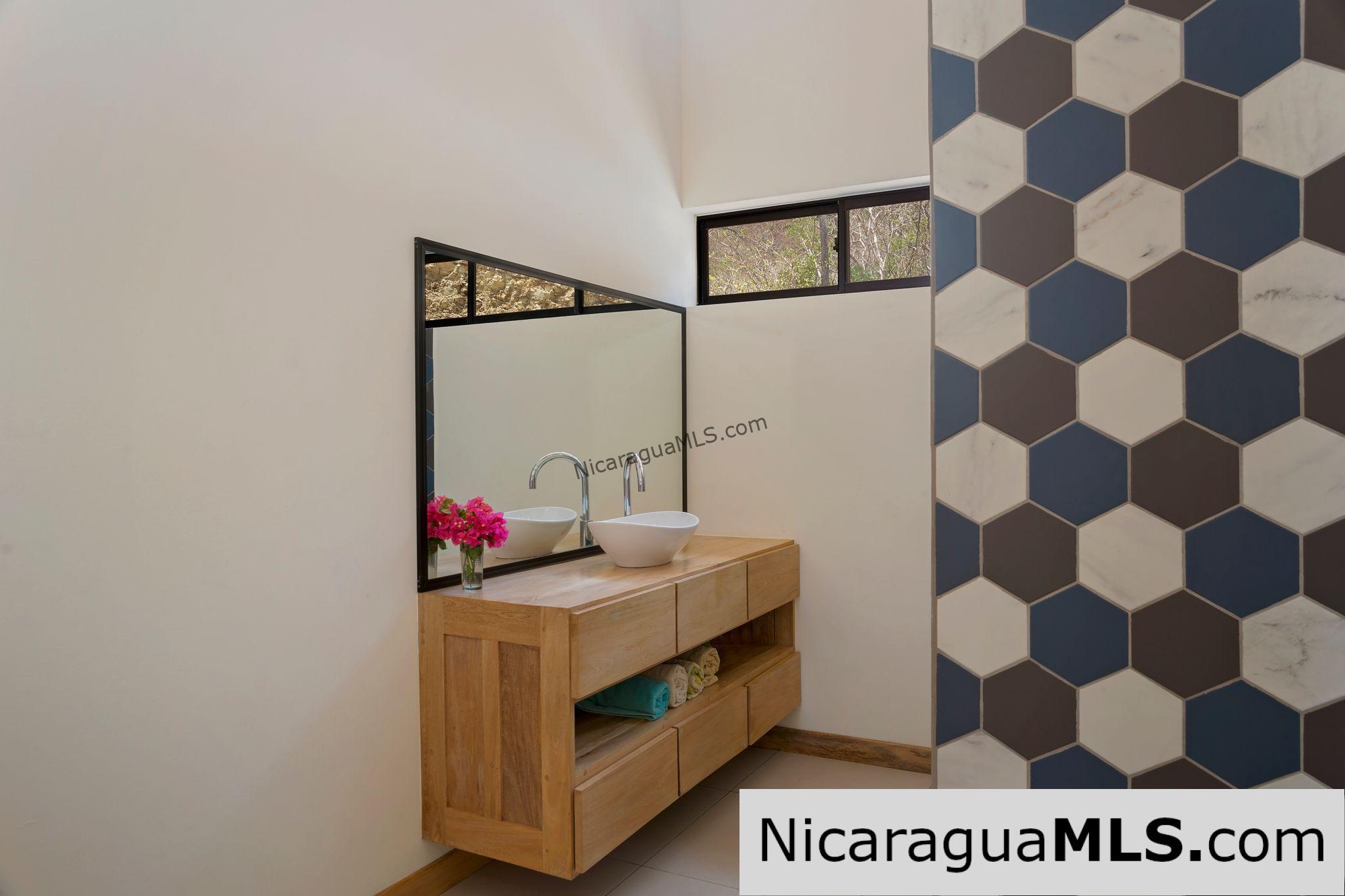 Turnkey Home in Big Sky Ranch in San Juan Del Sur