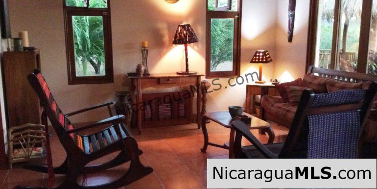 Garden lovers dream house in Lomas de Palermo