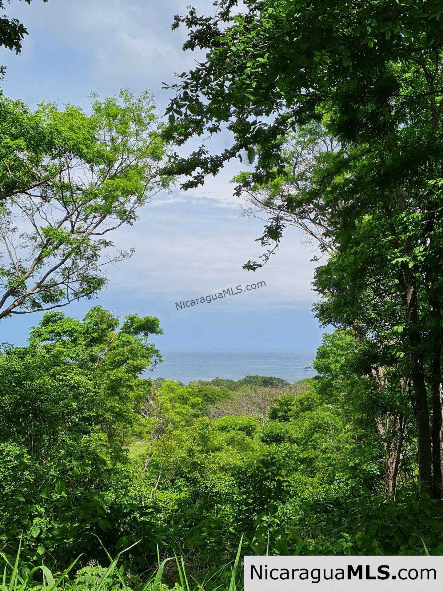 Lots Arcos del Sol in Guacalito de la Isla. Tola – Nicaragua