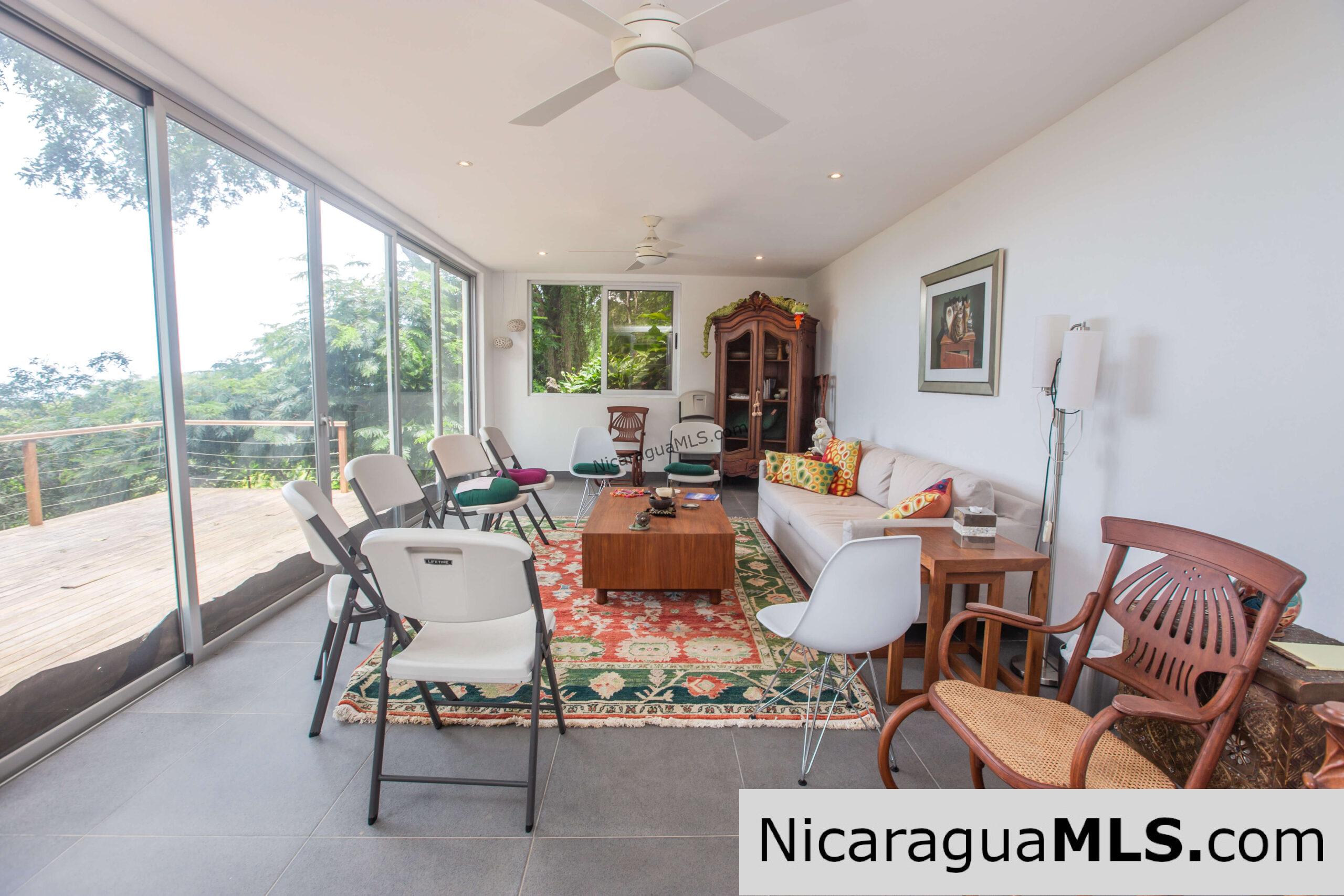 4 Bedrooms house, Mona Gaia in Mombacho, Granada.