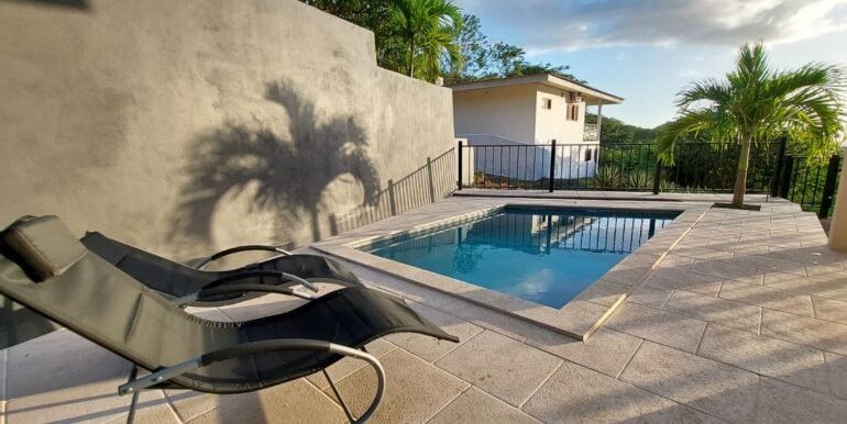 2BD Rental on the rolling hills above Playa Remanso - Image 2