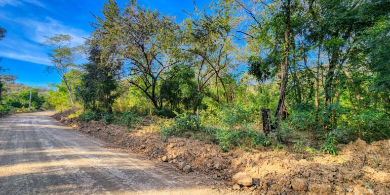 700 Meters Frontage near Playa Majagual - Image 3