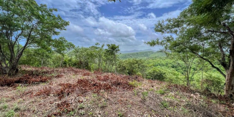 Natural Paradise Views @ Arriba Verde Lot 29 - Image 4