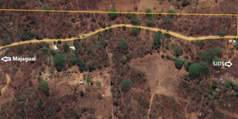 700 Meters Frontage near Playa Majagual - Image 5