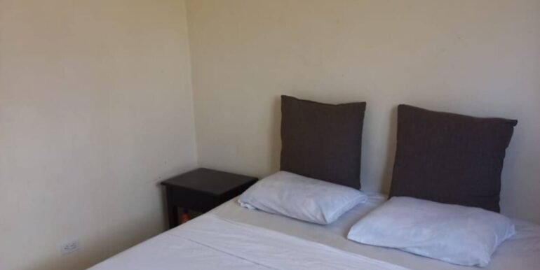 Condo in Las Escadas, only 1 mile from town - Image 5