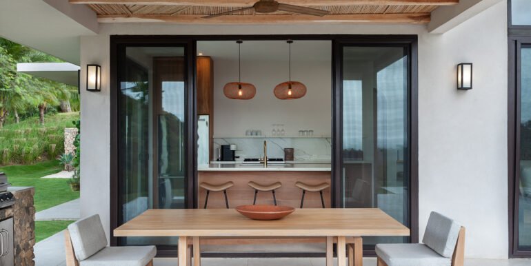 Sustainable Luxury on 1.5 Acres Awaits: Casa Grillo in Big Sky Ranch - Image 6