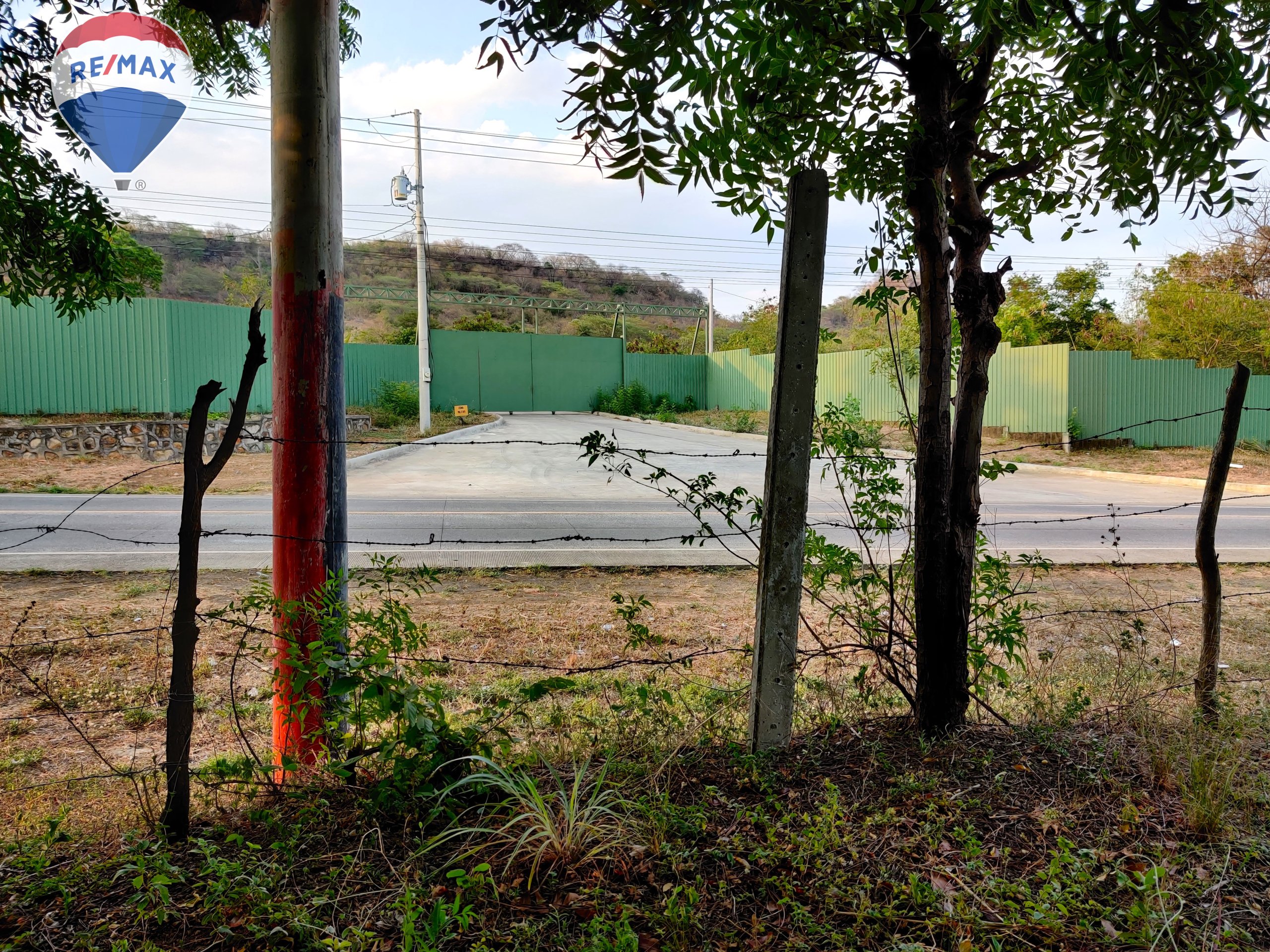 2.12 Manzanas Property with River - Image 15