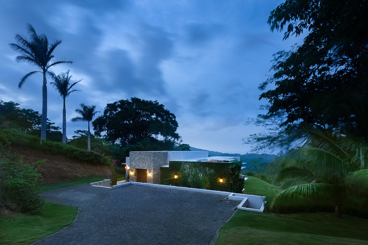 Luxury Off-Grid Home for Sale in Southern Nicaragua - Image 41