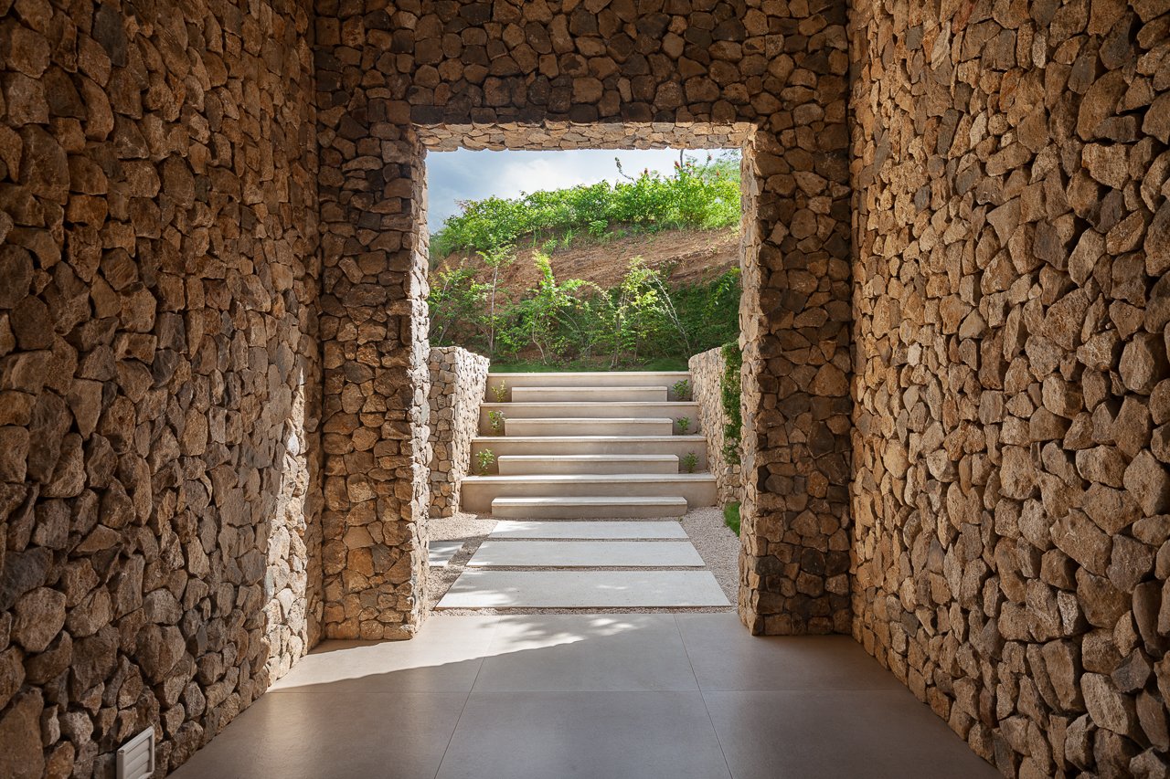 Luxury Off-Grid Home for Sale in Southern Nicaragua - Image 3