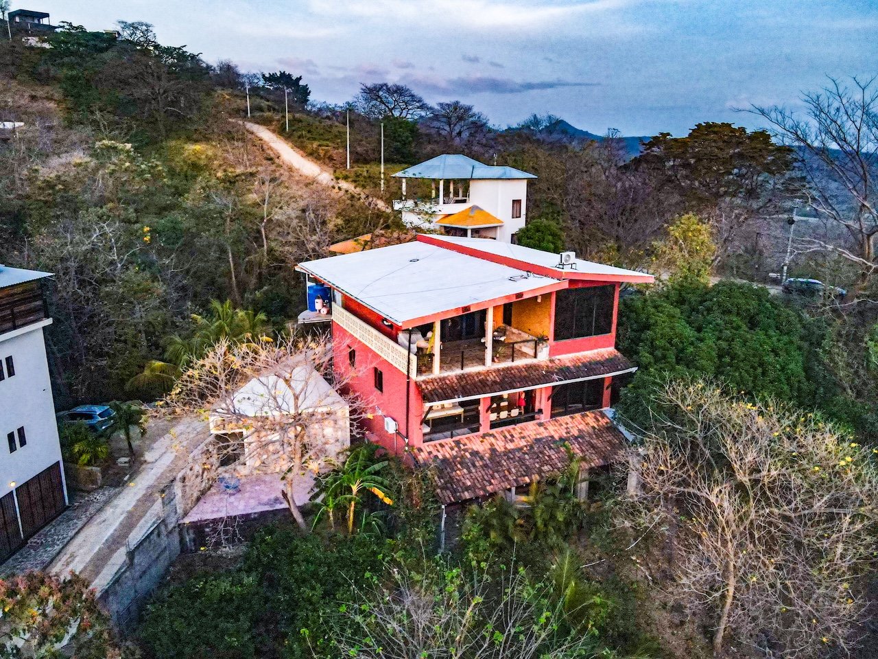 🌴 Oceanfront Home in Playa Miramar, Nicaragua - Image 38