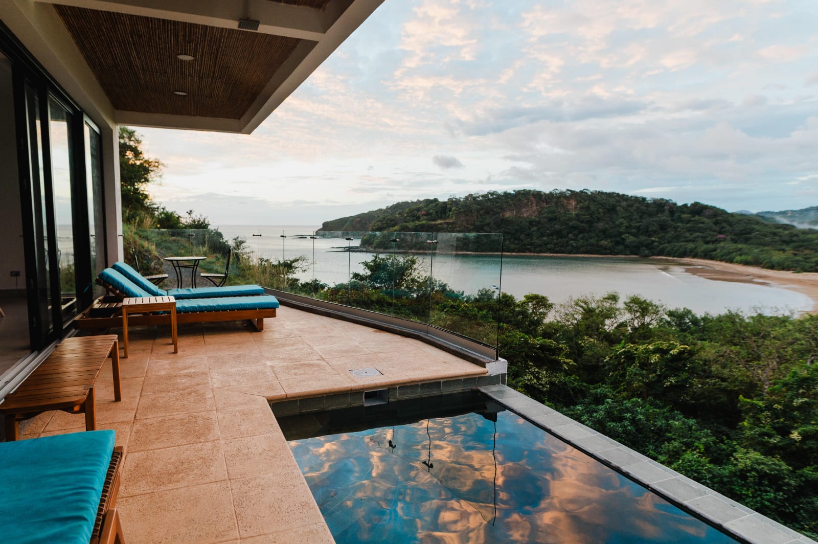 🌴 Oceanfront Home in Playa Miramar, Nicaragua - Image 37