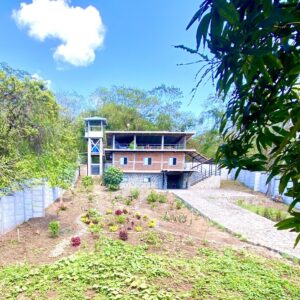 Modern Ometepe Island Home with Volcano Views – Rivas, Nicaragua