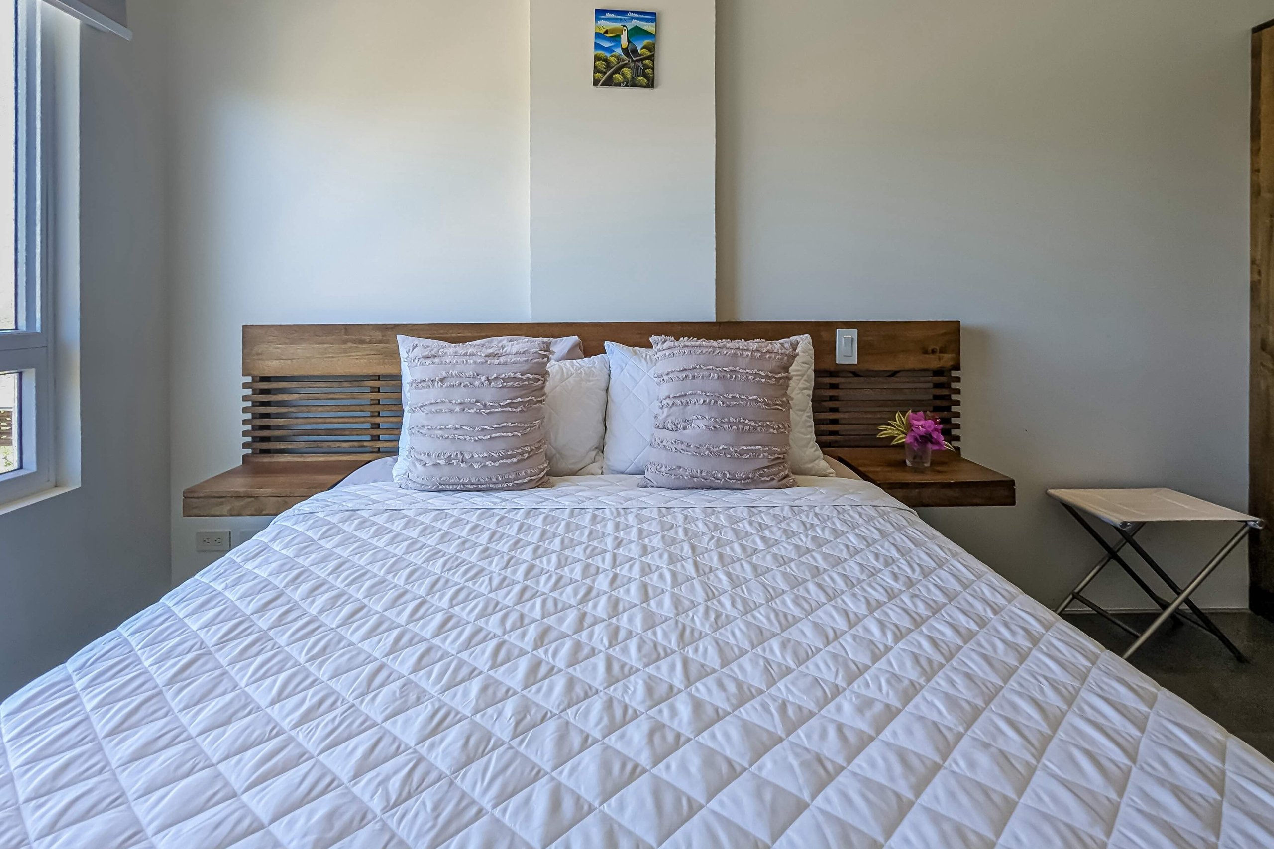 Upscale Ocean View Condo In An Unbeatable Location - Image 14