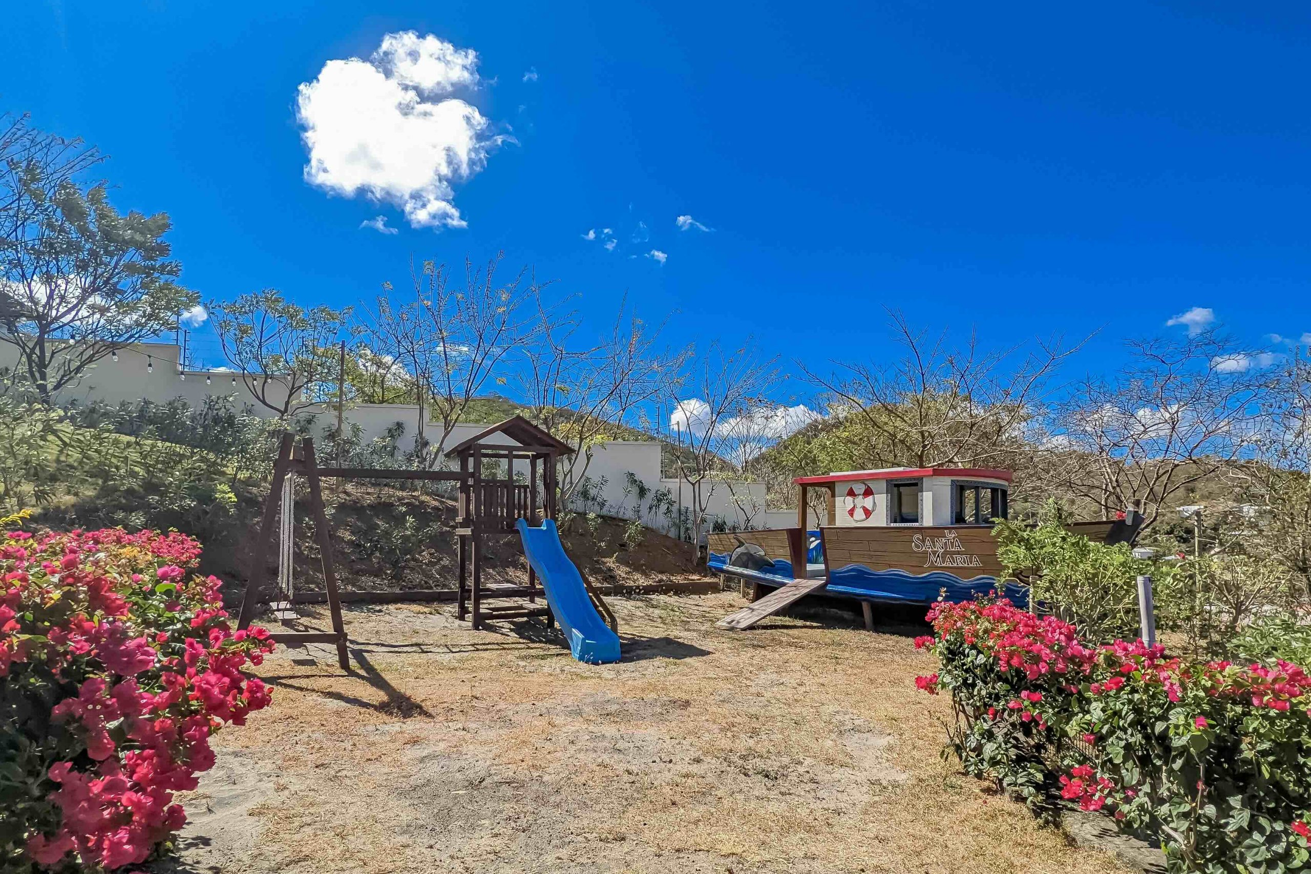 Upscale Ocean View Condo In An Unbeatable Location - Image 23