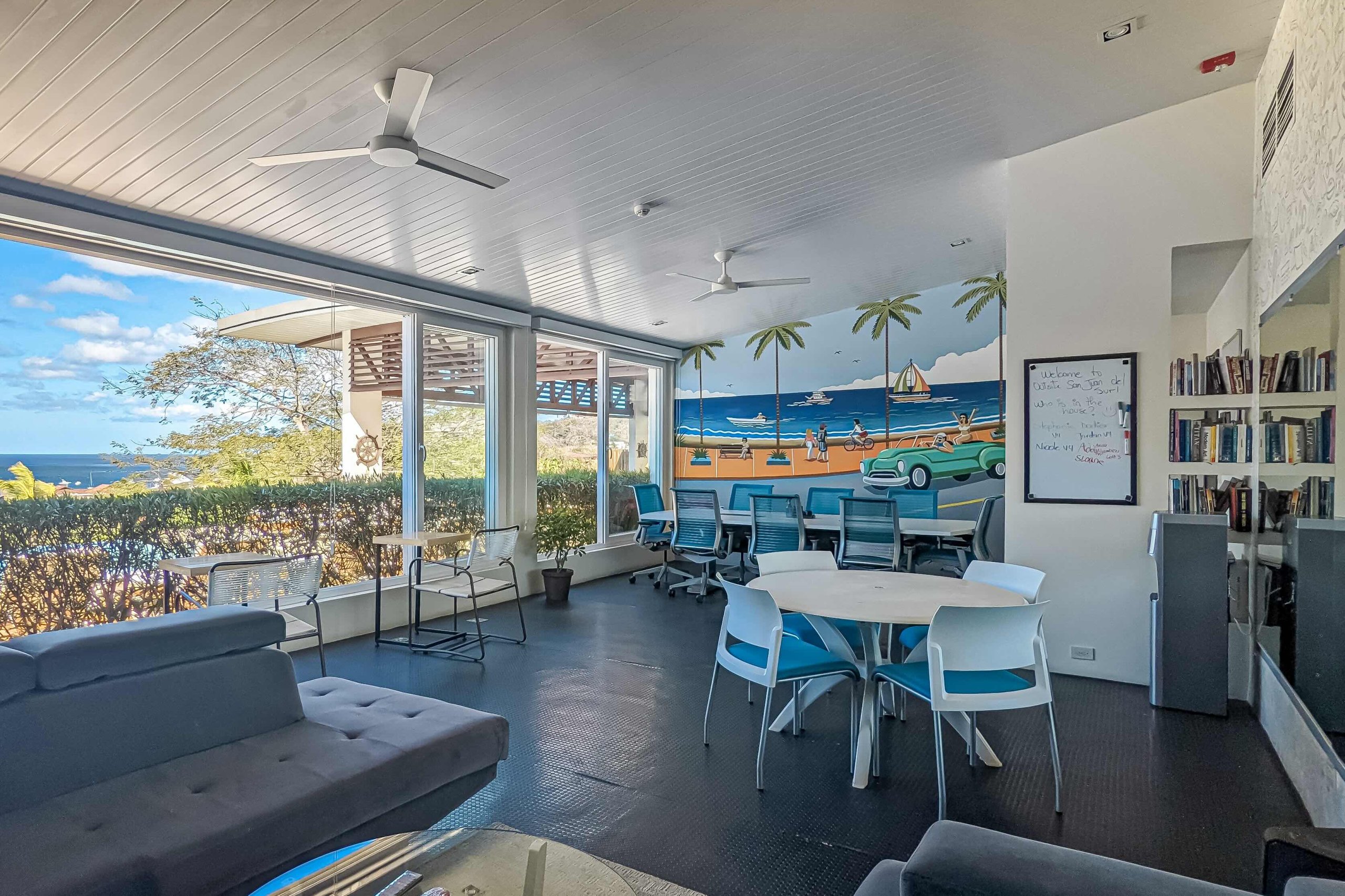 Upscale Ocean View Condo In An Unbeatable Location - Image 31