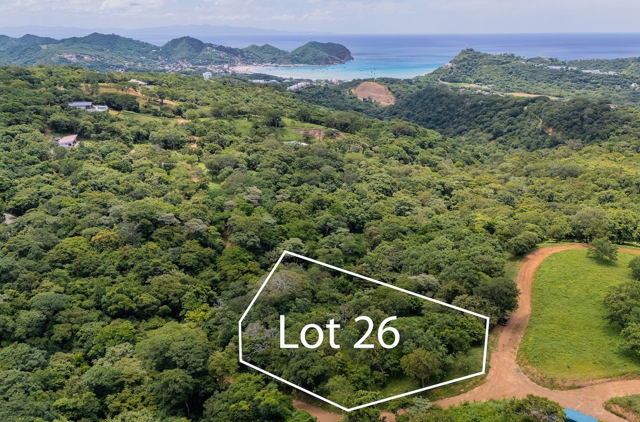 2.12 Manzanas Property with River - Image 25