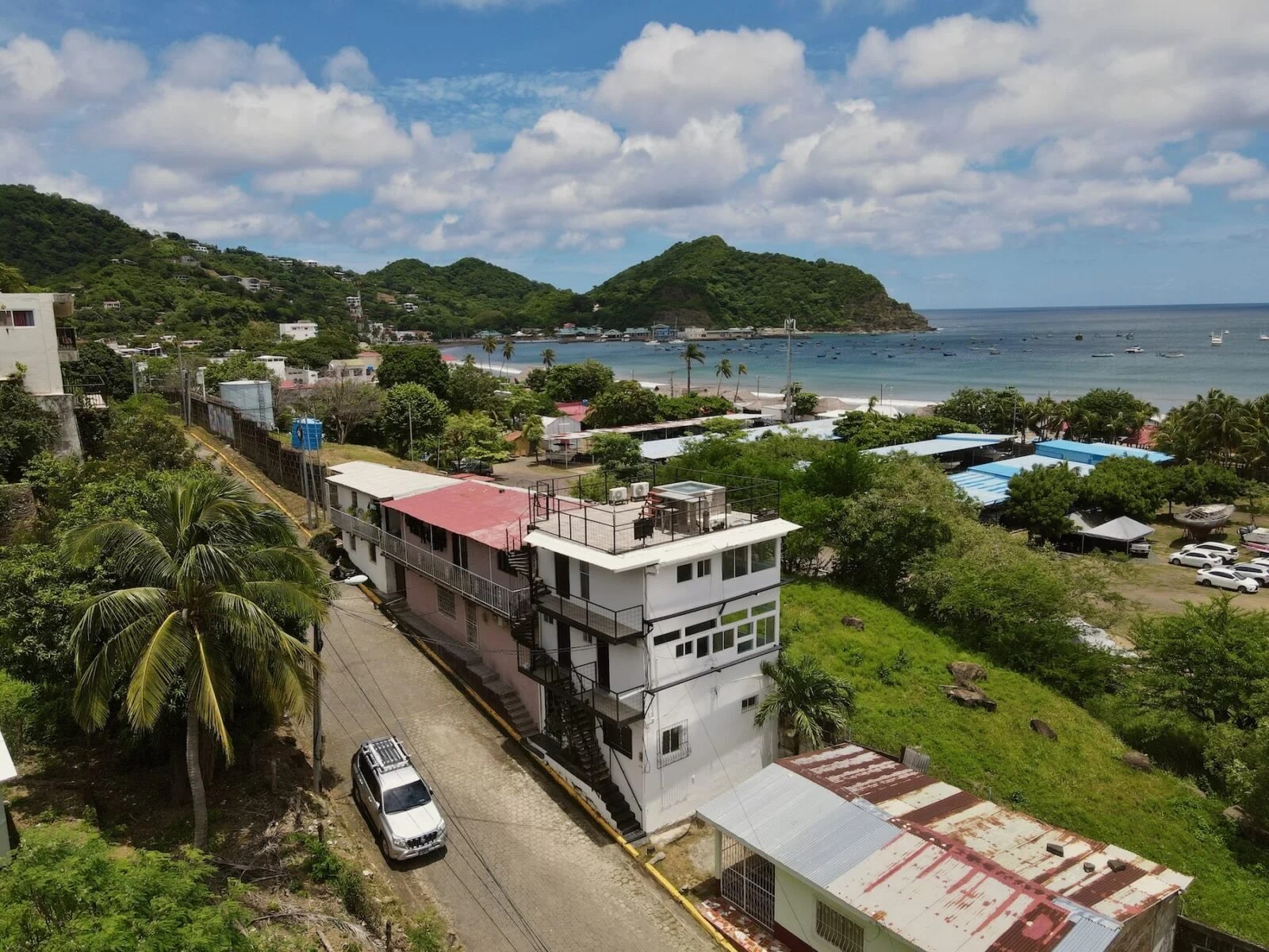 Multi-Unit Ocean View Building in Town in San Juan Del Sur, Nicaragua - Image 4